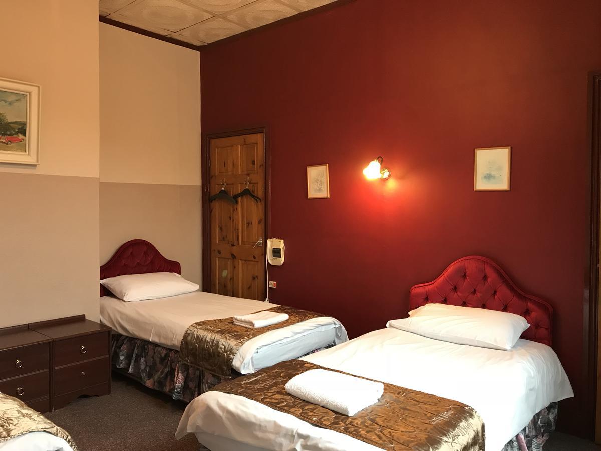 Elton Bank Hotel Манчестър Екстериор снимка