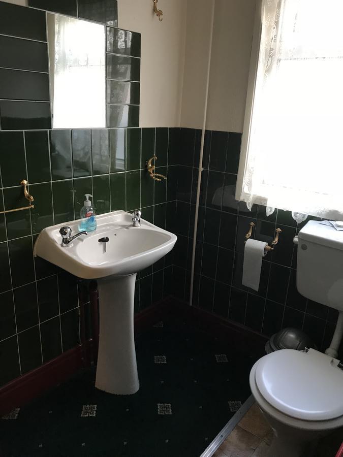 Elton Bank Hotel Манчестър Екстериор снимка